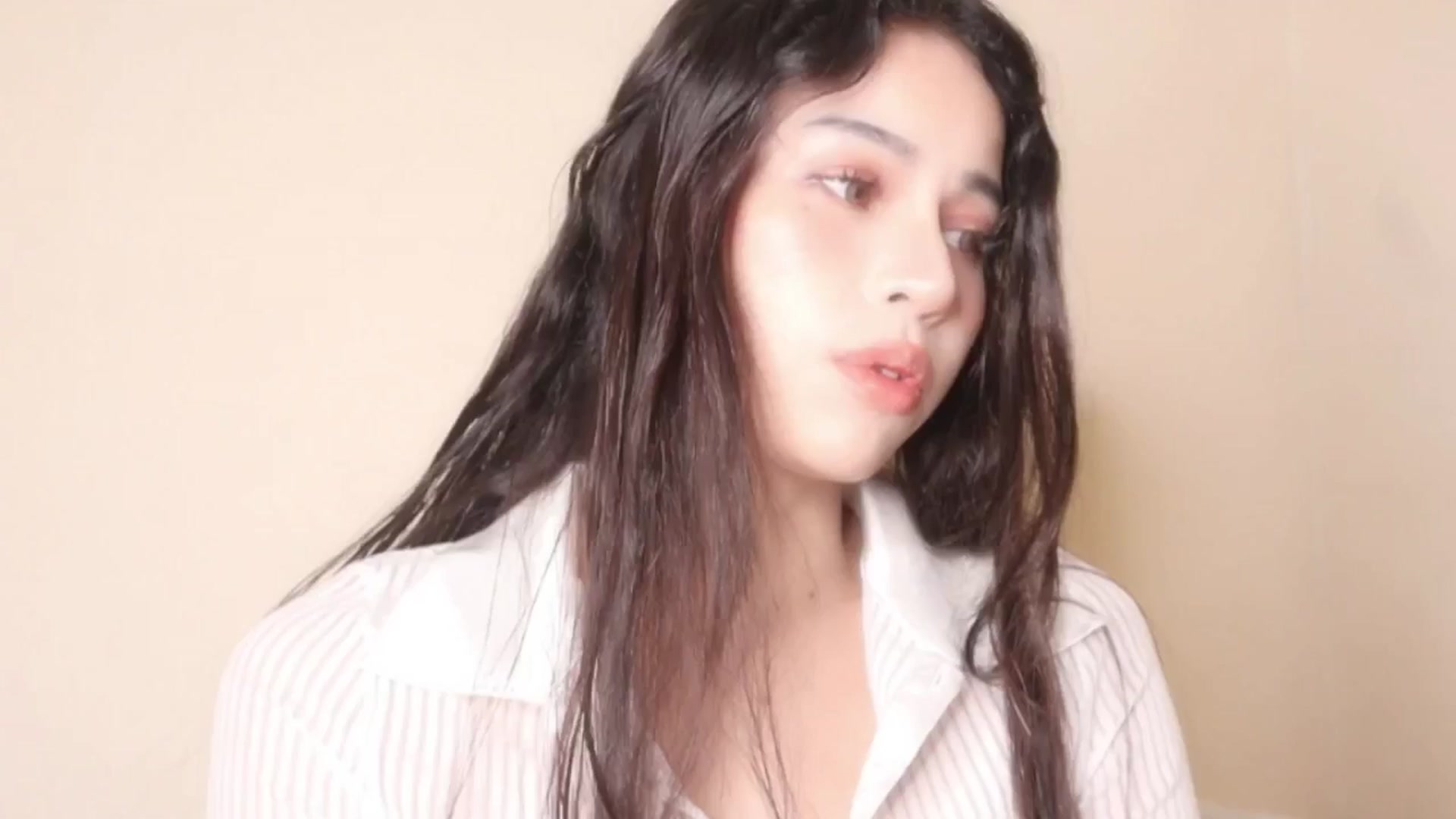 Gallery image thumbnail from Ms_GlitCh's myfreecams stream on, 06/10/2025, 08:58 image 8 of 20