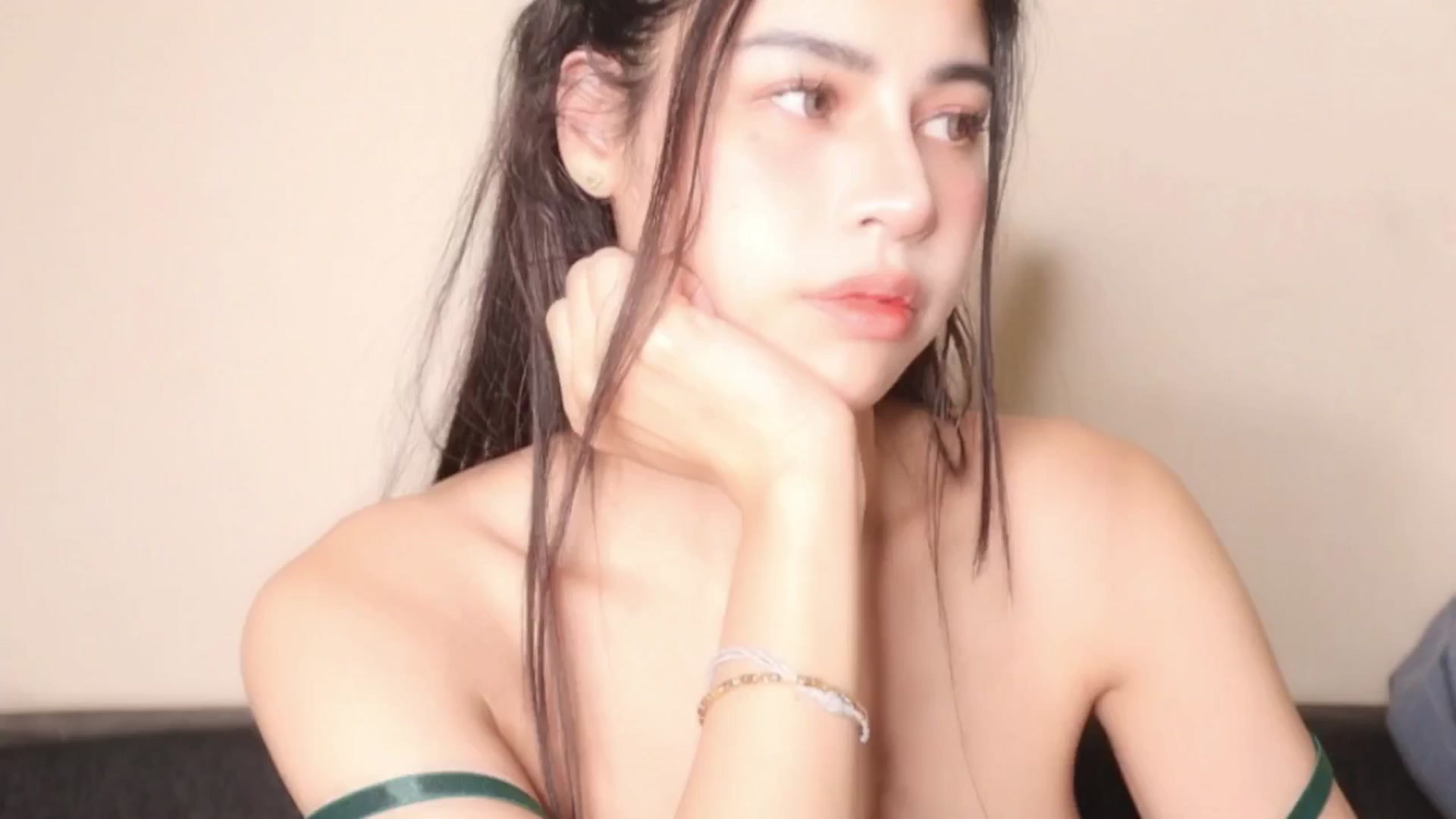 Gallery image thumbnail from Ms_GlitCh's myfreecams stream on, 07/01/2025, 08:54 image 19 of 20