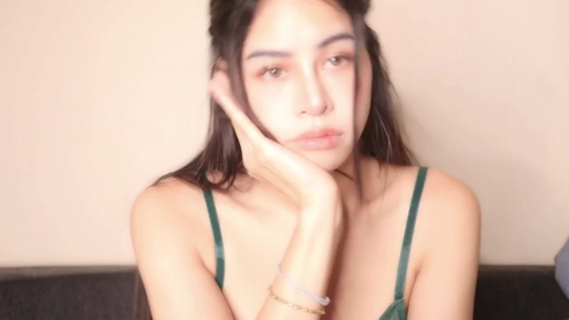 Gallery image thumbnail from Ms_GlitCh's myfreecams stream on, 07/01/2025, 09:17 image 9 of 20