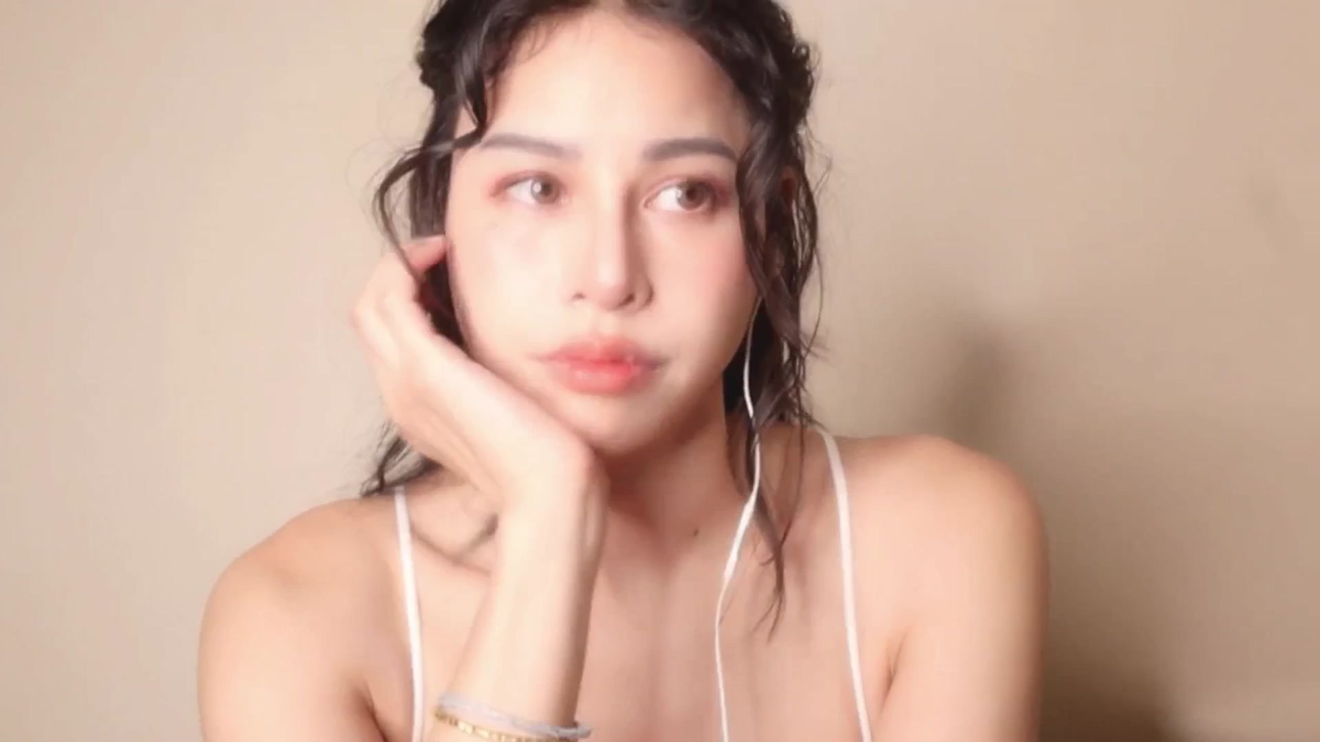 Gallery image thumbnail from Ms_GlitCh's myfreecams stream on, 07/18/2025, 08:28 image 2 of 20