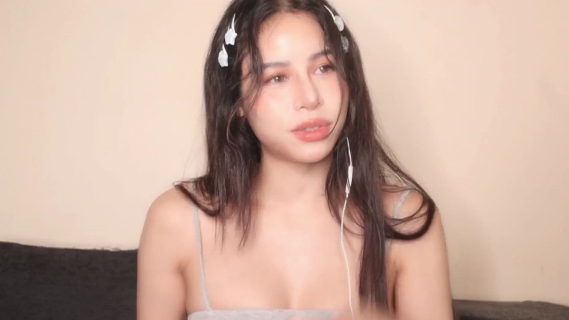 Gallery image thumbnail from Ms_GlitCh's myfreecams stream on, 07/22/2025, 07:28 image 14 of 20