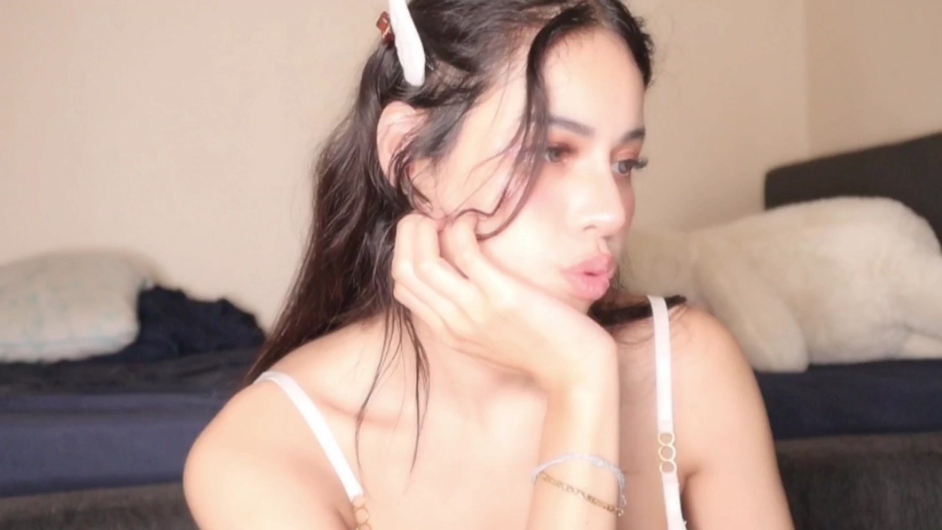 Gallery image thumbnail from Ms_GlitCh's myfreecams stream on, 10/31/2025, 11:18 image 20 of 20