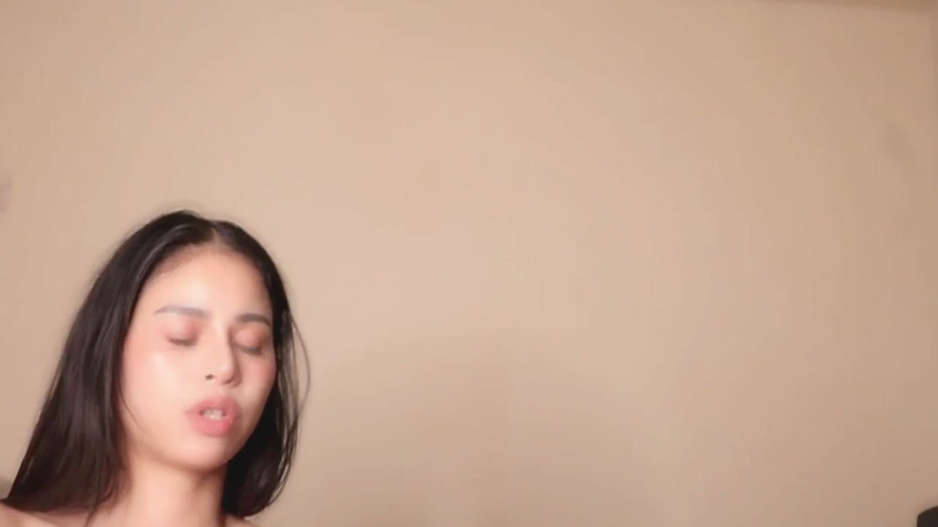 Gallery image thumbnail from Ms_GlitCh's myfreecams stream on, 12/09/2025, 10:55 image 5 of 20