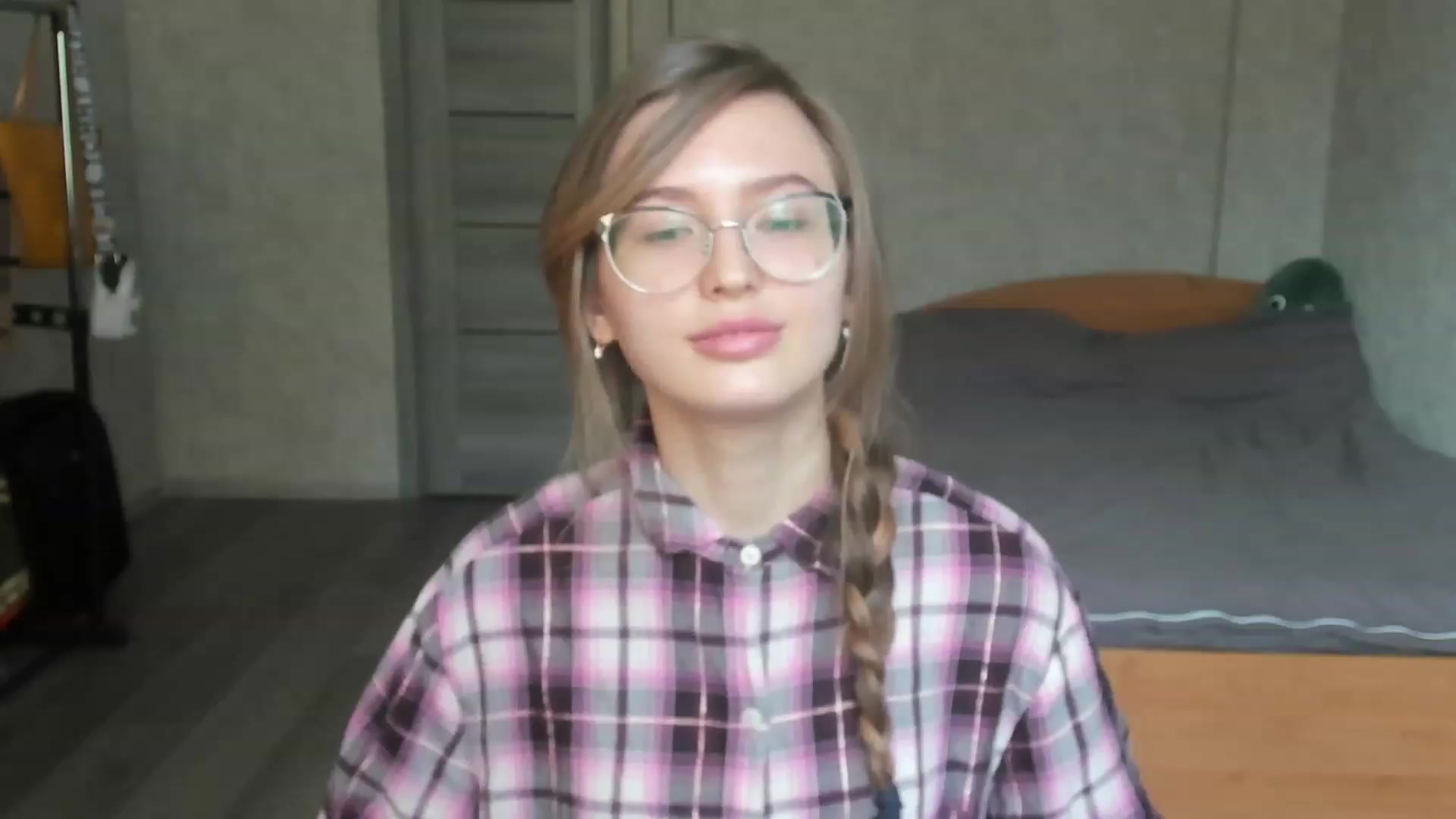 Gallery image thumbnail from Ms_Pineapple's myfreecams stream on, 04/22/2023, 09:15 image 3 of 20
