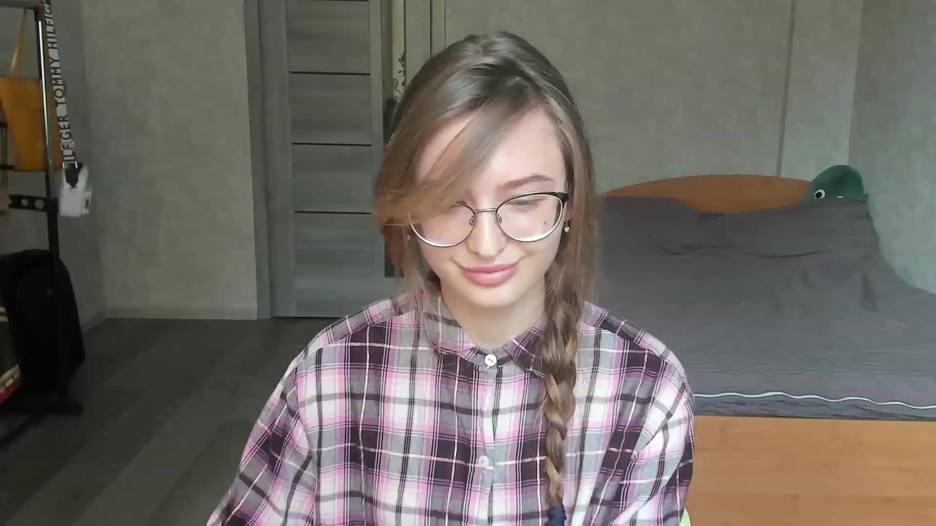 Gallery image thumbnail from Ms_Pineapple's myfreecams stream on, 04/22/2023, 09:15 image 2 of 20