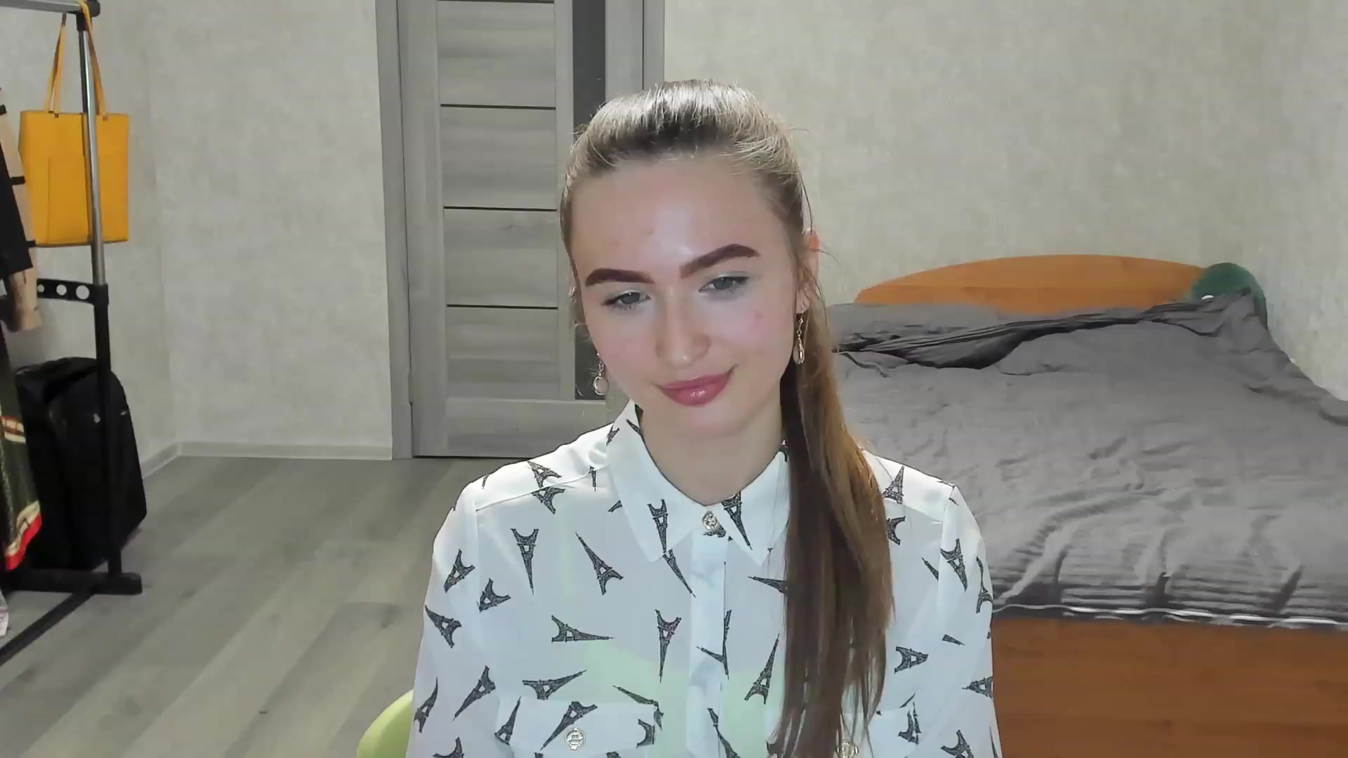Gallery image thumbnail from Ms_Pineapple's myfreecams stream on, 04/27/2023, 18:41 image 4 of 20