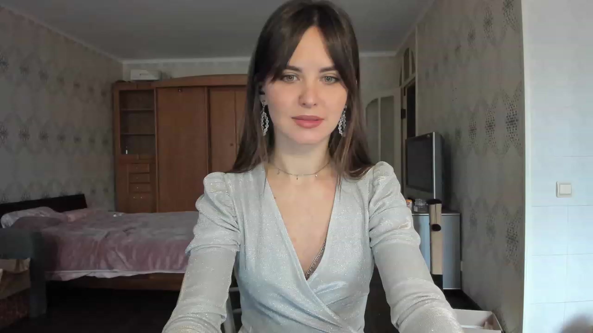Gallery image thumbnail from Ms_Pizza's myfreecams stream on, 12/01/2022, 11:11 image 14 of 20