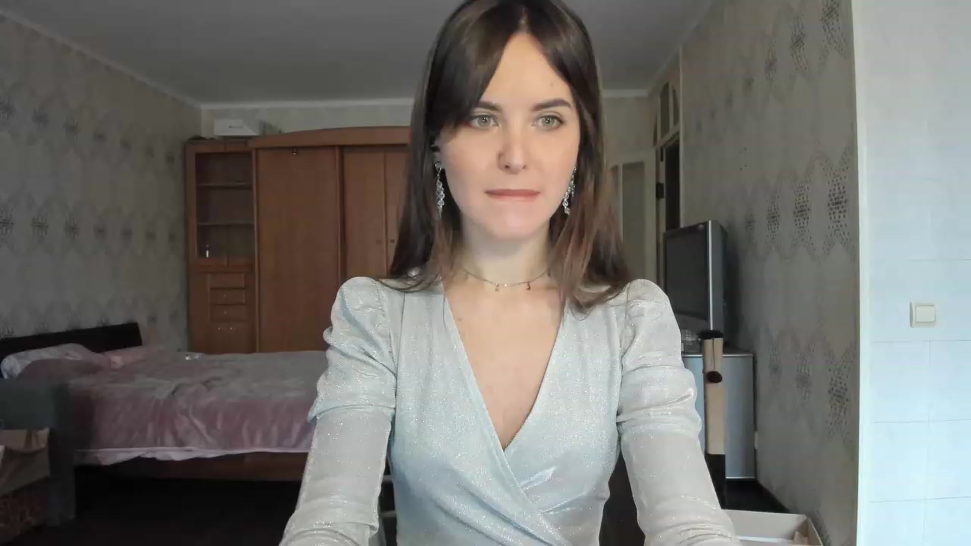 Gallery image thumbnail from Ms_Pizza's myfreecams stream on, 12/01/2022, 11:11 image 5 of 20