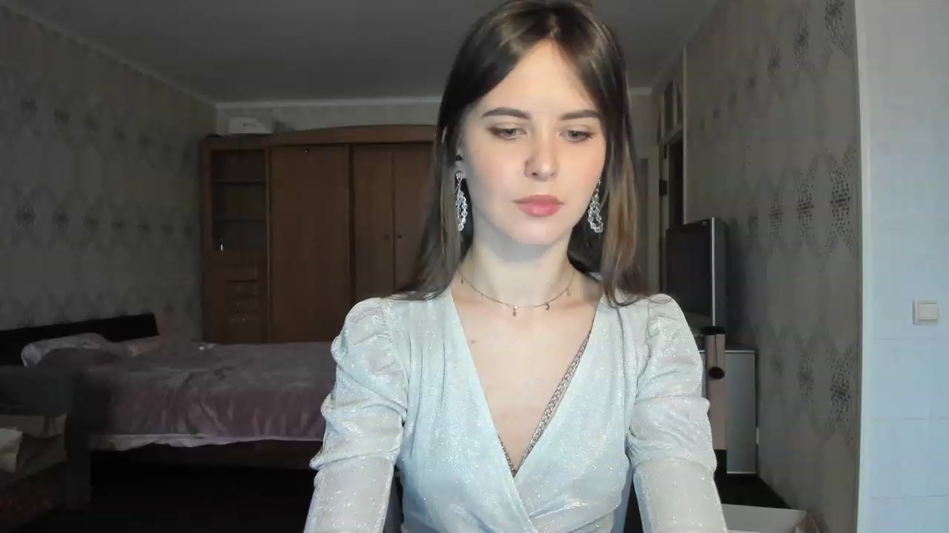 Gallery image thumbnail from Ms_Pizza's myfreecams stream on, 12/01/2022, 13:35 image 6 of 20