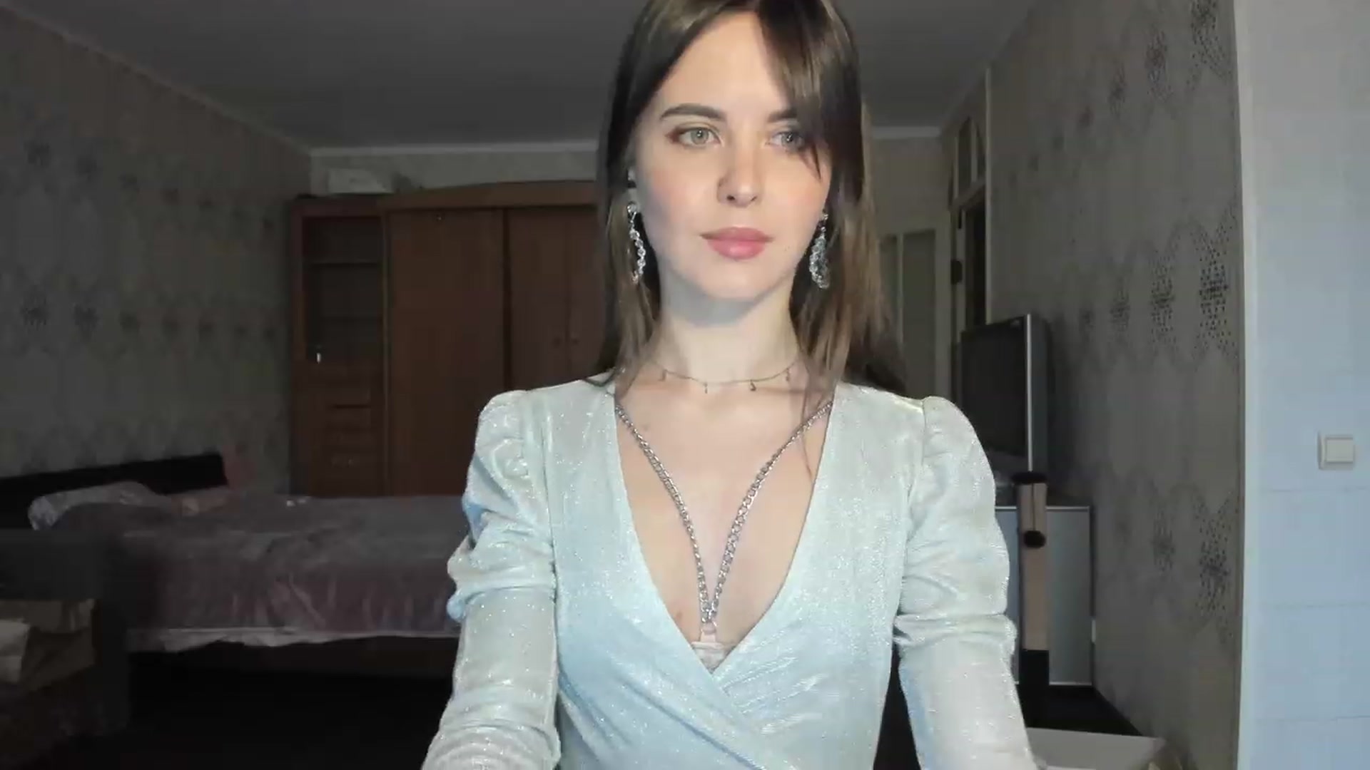 Gallery image thumbnail from Ms_Pizza's myfreecams stream on, 12/01/2022, 13:35 image 10 of 20