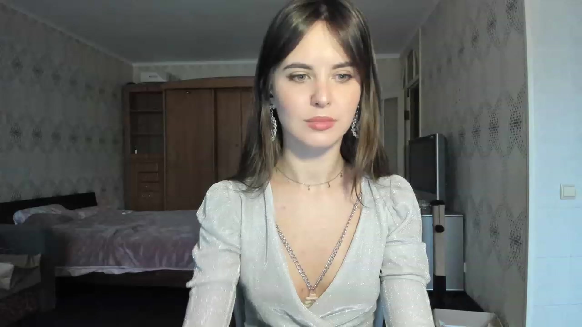 Gallery image thumbnail from Ms_Pizza's myfreecams stream on, 12/01/2022, 13:35 image 7 of 20