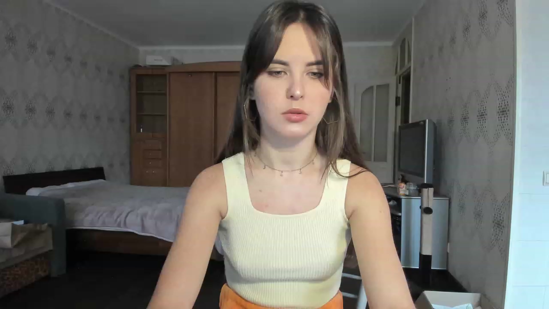 Gallery image thumbnail from Ms_Pizza's myfreecams stream on, 12/02/2022, 10:40 image 6 of 20