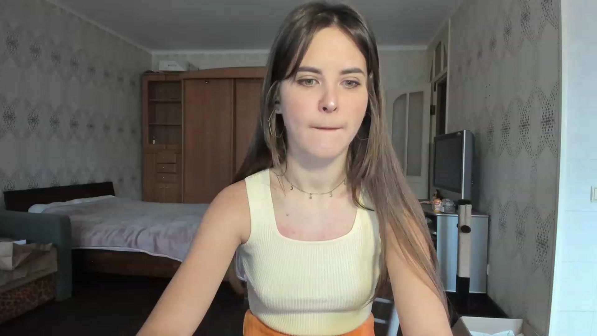 Gallery image thumbnail from Ms_Pizza's myfreecams stream on, 12/02/2022, 10:40 image 11 of 20