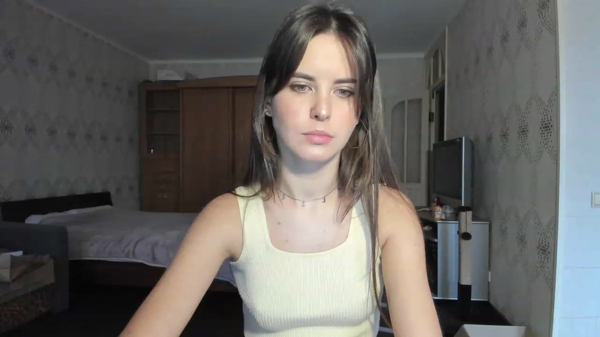 Gallery image thumbnail from Ms_Pizza's myfreecams stream on, 12/02/2022, 12:50 image 17 of 20