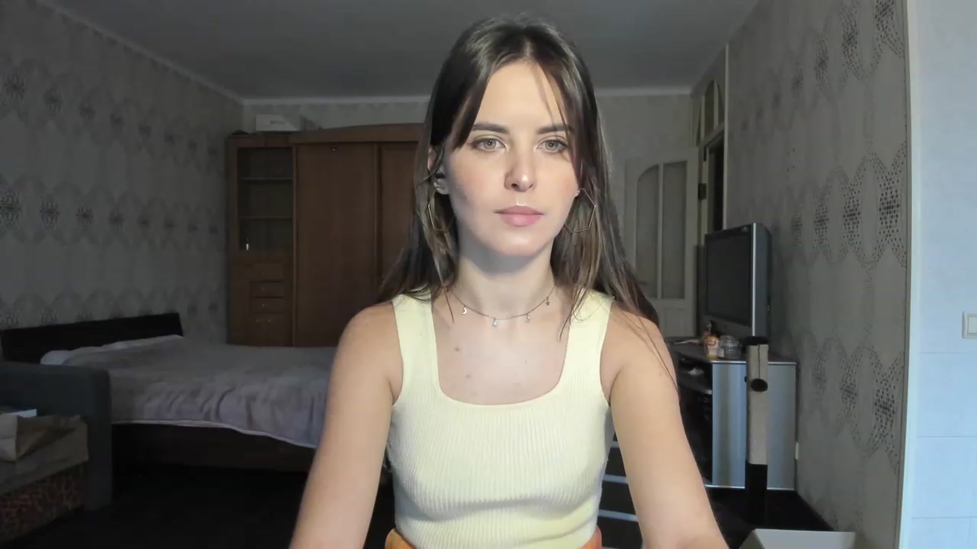 Gallery image thumbnail from Ms_Pizza's myfreecams stream on, 12/02/2022, 12:50 image 3 of 20