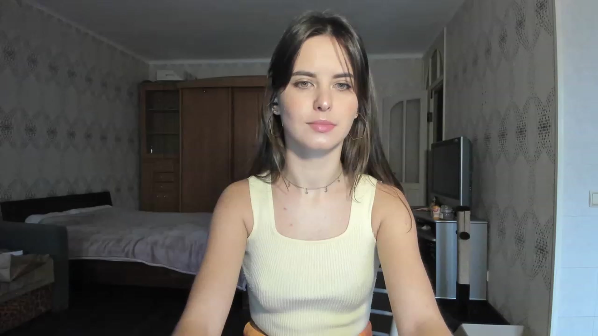 Gallery image thumbnail from Ms_Pizza's myfreecams stream on, 12/02/2022, 12:50 image 8 of 20