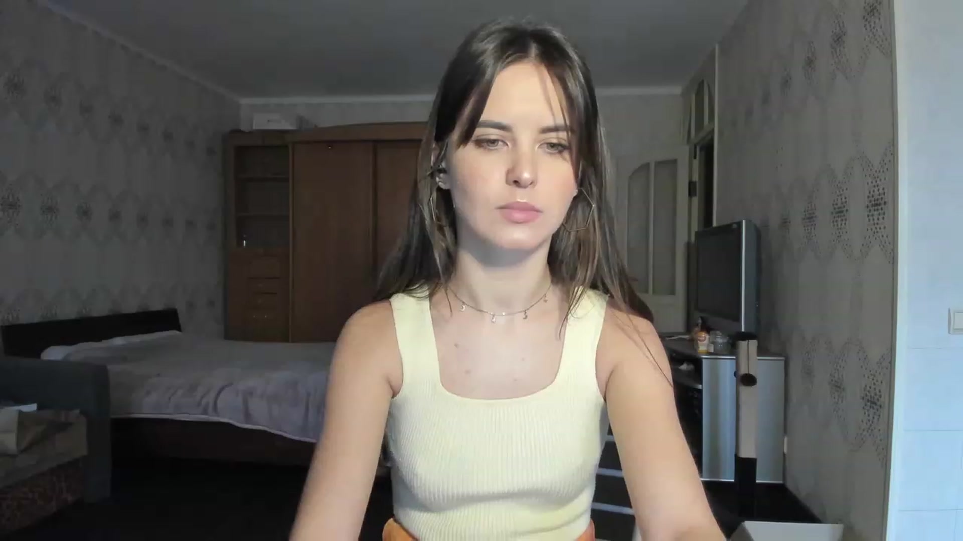 Gallery image thumbnail from Ms_Pizza's myfreecams stream on, 12/02/2022, 12:50 image 4 of 20