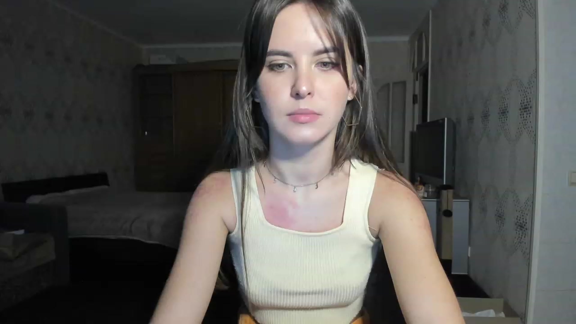Gallery image thumbnail from Ms_Pizza's myfreecams stream on, 12/02/2022, 15:08 image 3 of 20