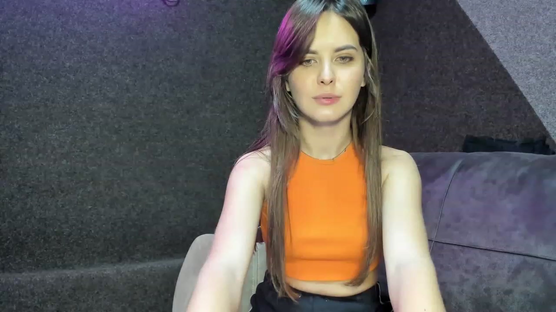 Gallery image thumbnail from Ms_Pizza's myfreecams stream on, 12/11/2022, 15:56 image 5 of 20