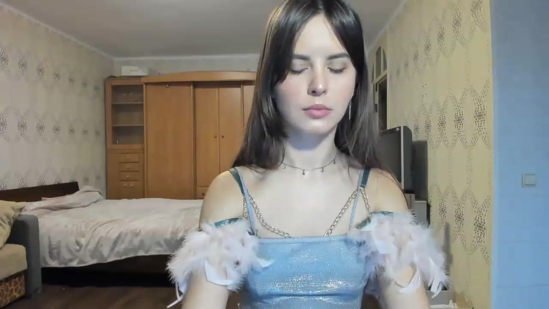 Gallery image thumbnail from Ms_Pizza's myfreecams stream on, 12/15/2022, 13:48 image 6 of 20