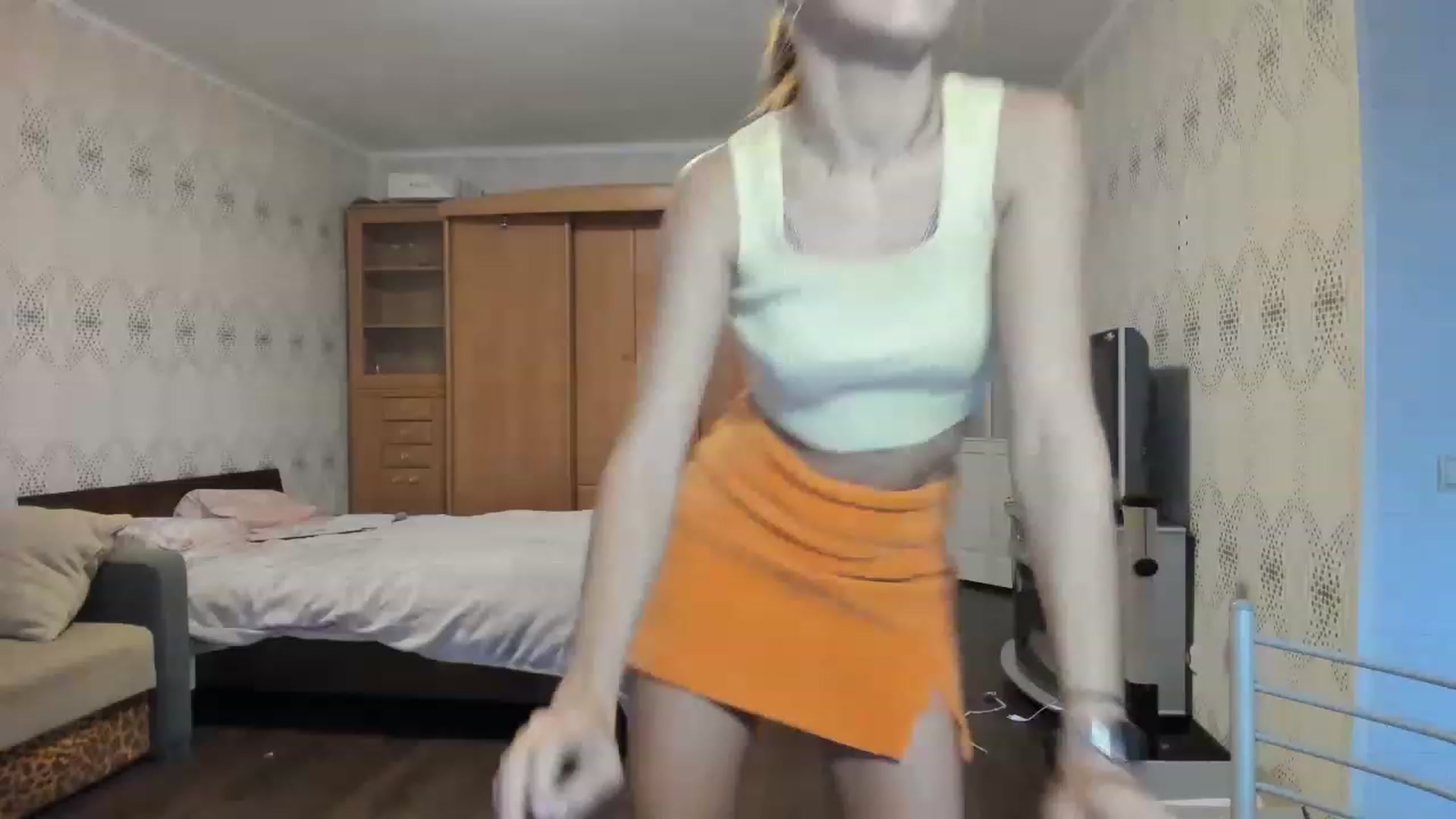 Gallery image thumbnail from Ms_Pizza's myfreecams stream on, 12/16/2022, 12:30 image 17 of 20