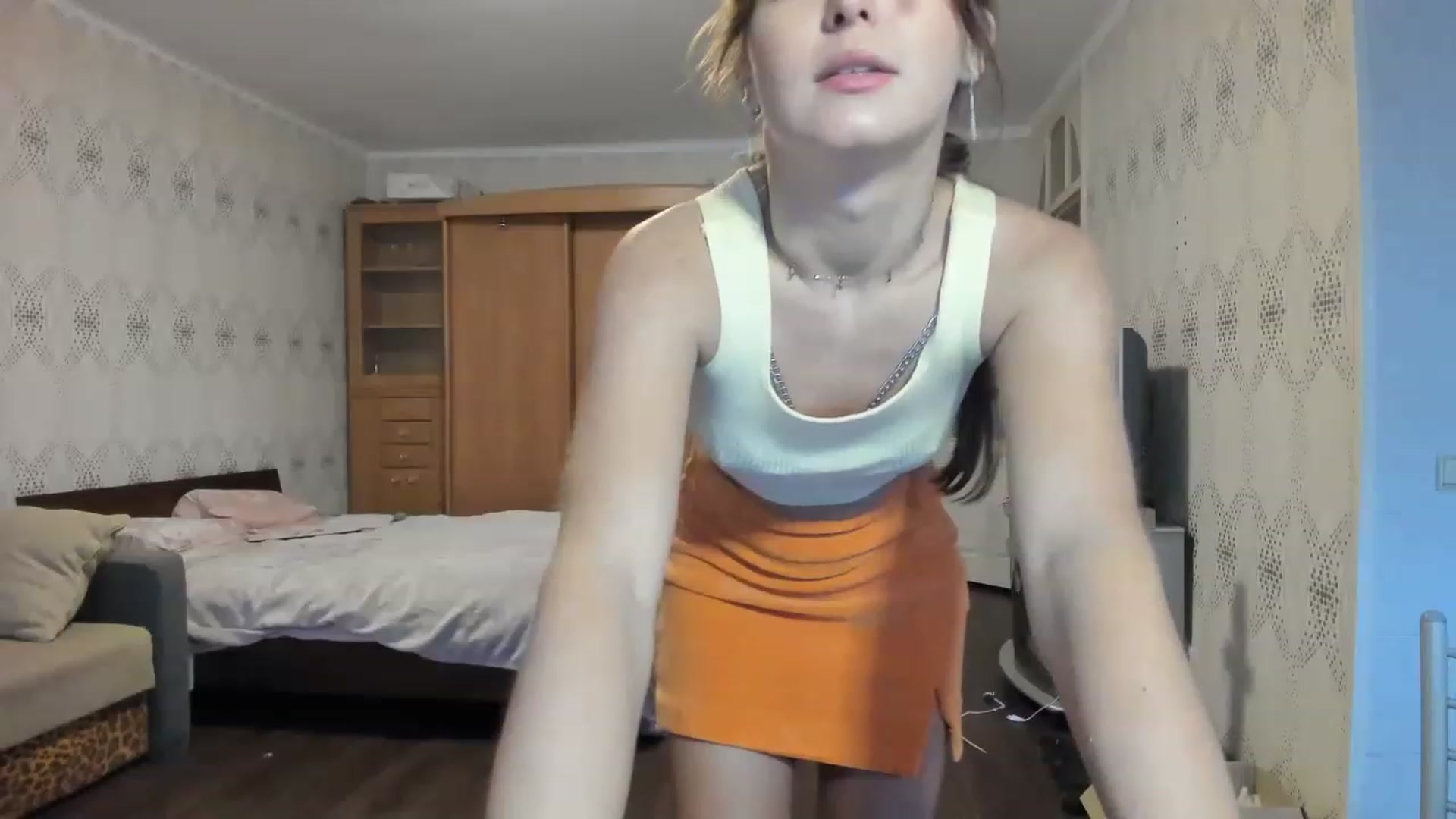 Gallery image thumbnail from Ms_Pizza's myfreecams stream on, 12/16/2022, 12:30 image 2 of 20