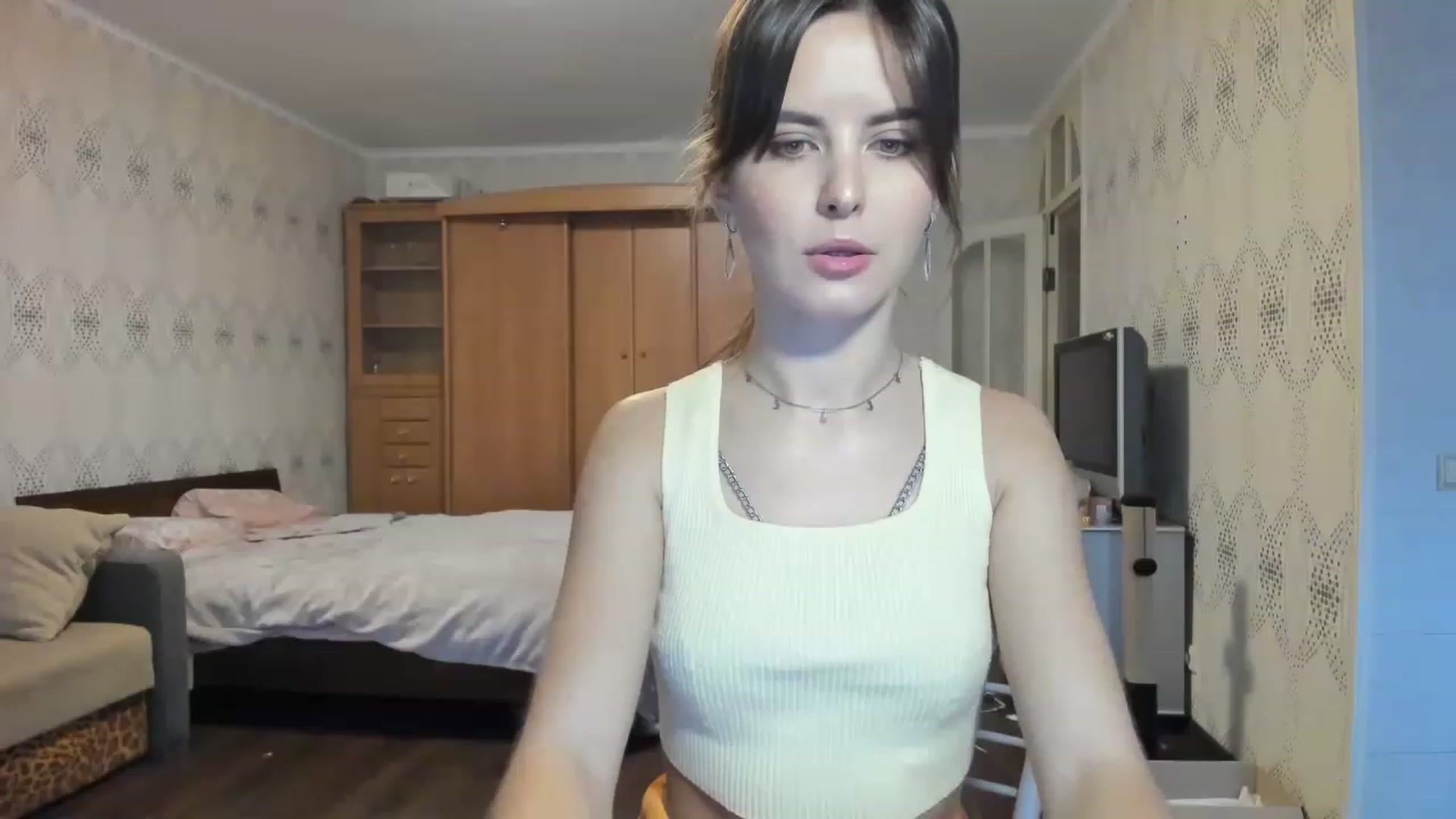 Gallery image thumbnail from Ms_Pizza's myfreecams stream on, 12/16/2022, 12:30 image 12 of 20