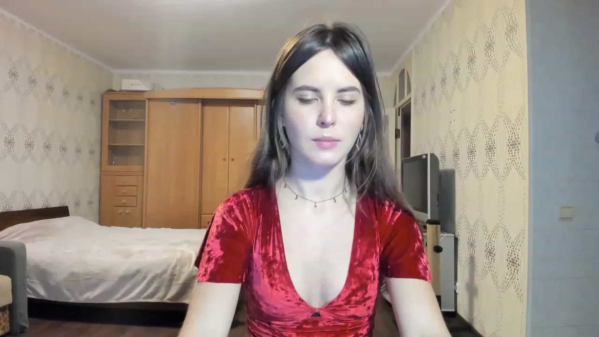 Gallery image thumbnail from Ms_Pizza's myfreecams stream on, 12/18/2022, 18:00 image 15 of 20