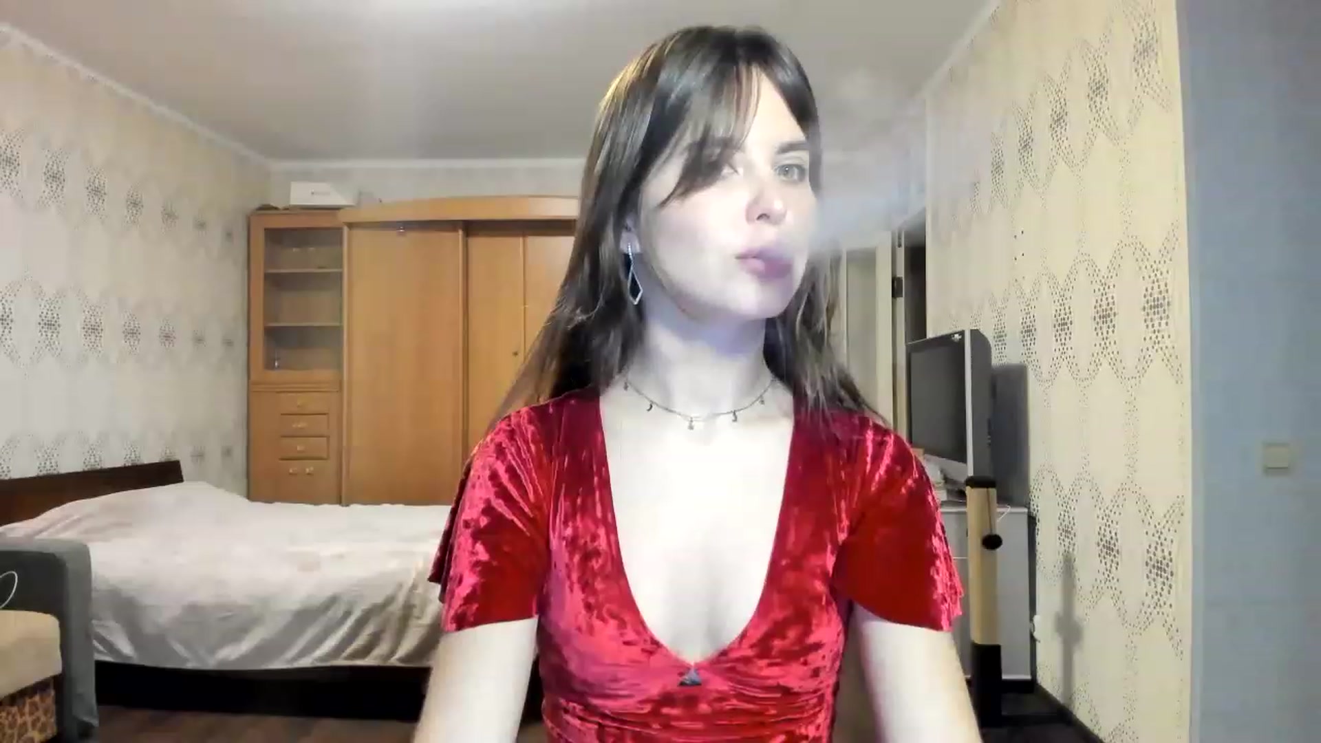 Gallery image thumbnail from Ms_Pizza's myfreecams stream on, 12/18/2022, 19:00 image 5 of 20