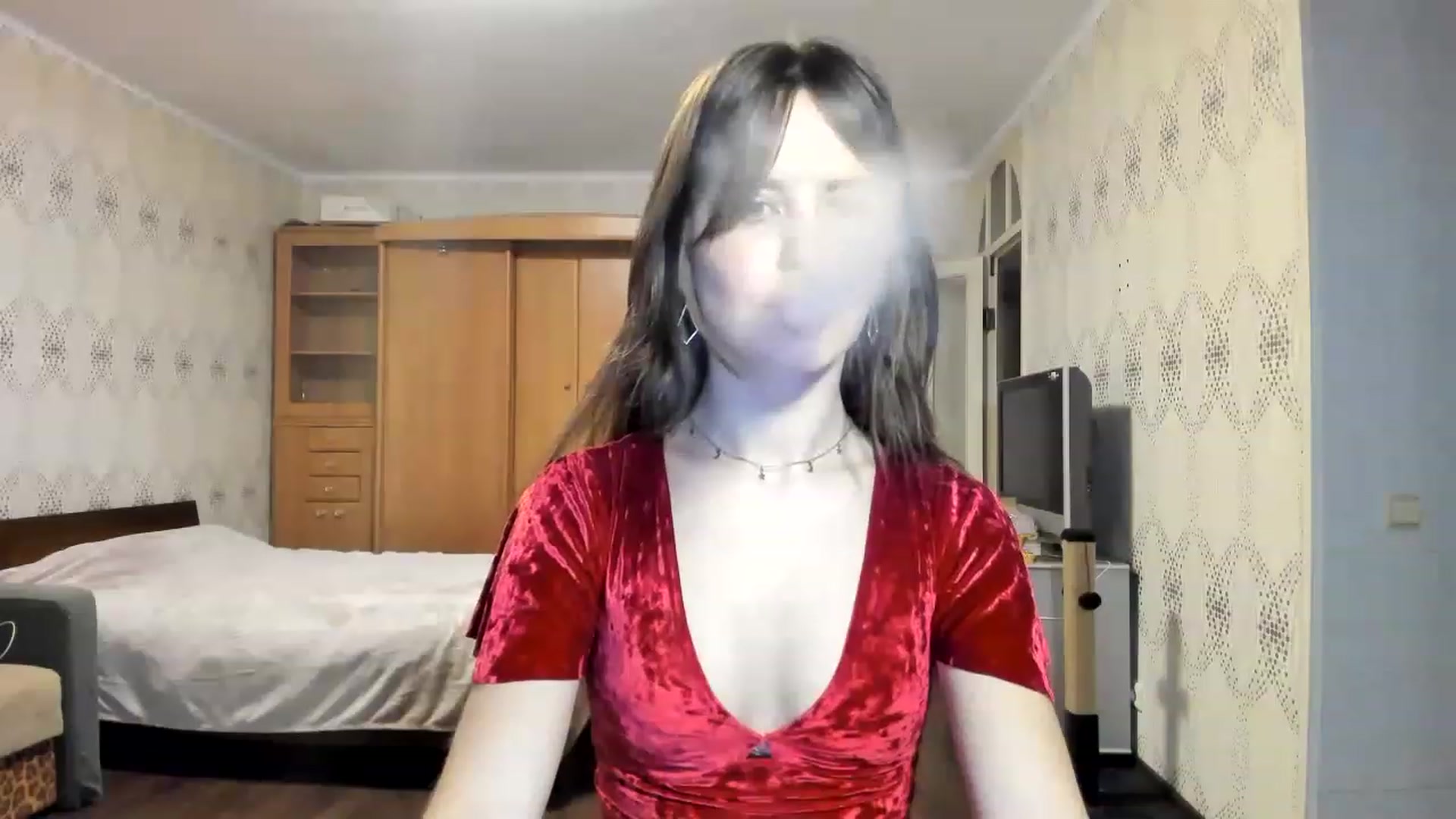 Gallery image thumbnail from Ms_Pizza's myfreecams stream on, 12/18/2022, 19:00 image 4 of 20