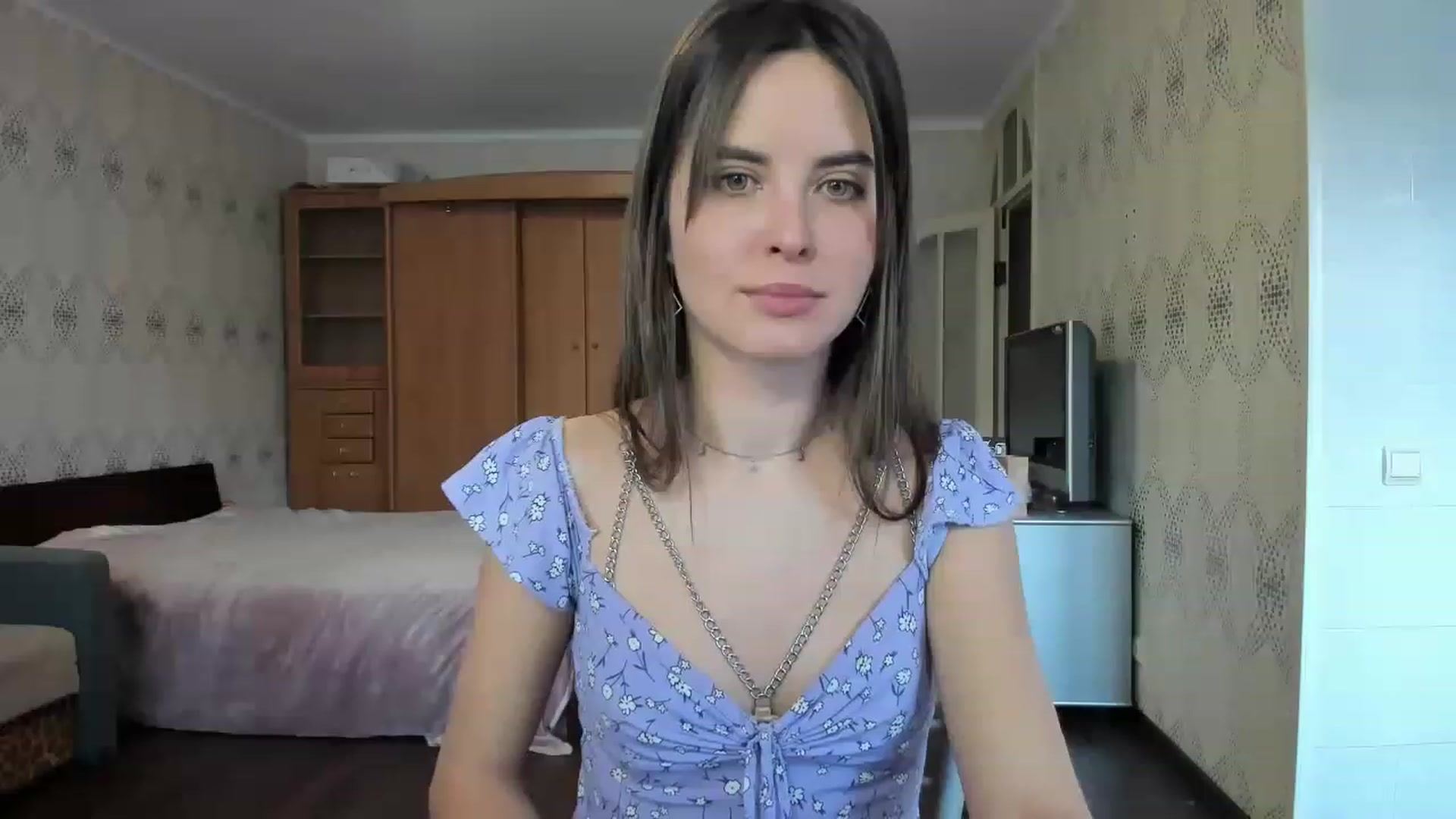 Gallery image thumbnail from Ms_Pizza's myfreecams stream on, 12/20/2022, 13:22 image 18 of 20