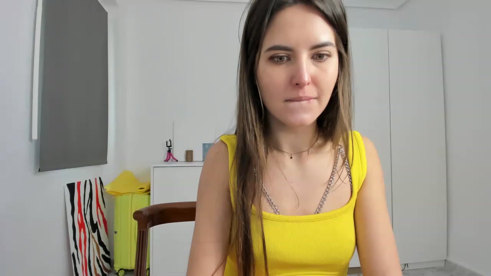 Gallery image thumbnail from Ms_Pizza's myfreecams stream on, 01/29/2023, 11:23 image 14 of 20