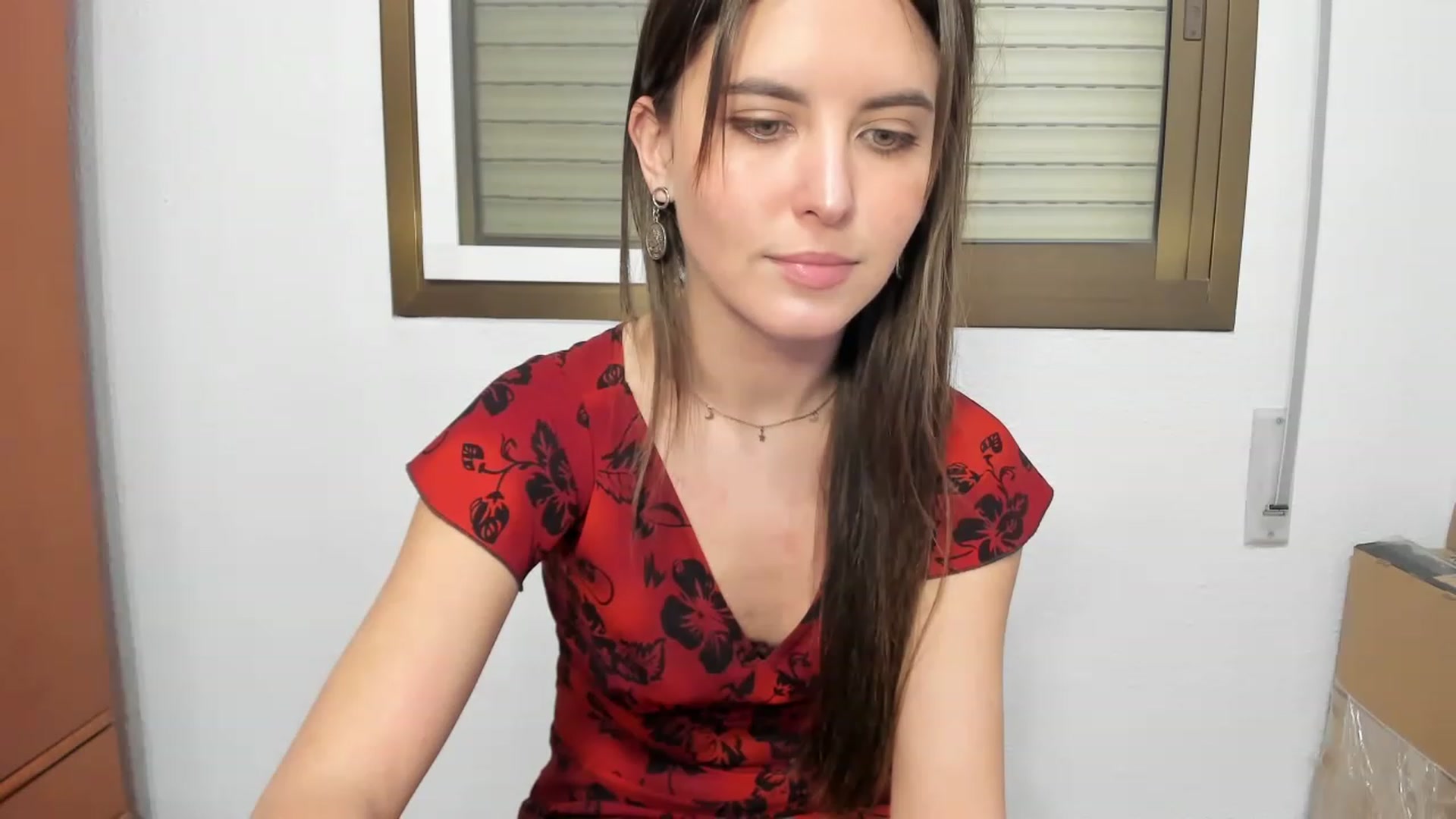 Gallery image thumbnail from Ms_Pizza's myfreecams stream on, 02/02/2023, 18:37 image 8 of 20