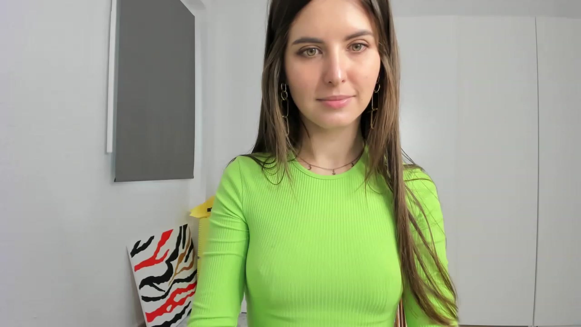 Gallery image thumbnail from Ms_Pizza's myfreecams stream on, 02/06/2023, 13:02 image 10 of 20