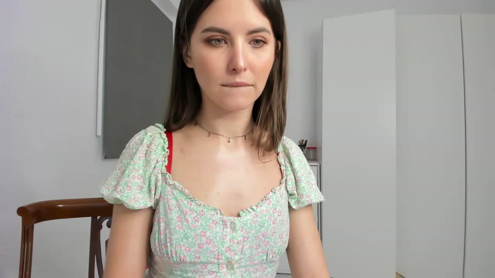 Gallery image thumbnail from Ms_Pizza's myfreecams stream on, 02/10/2023, 16:50 image 9 of 20