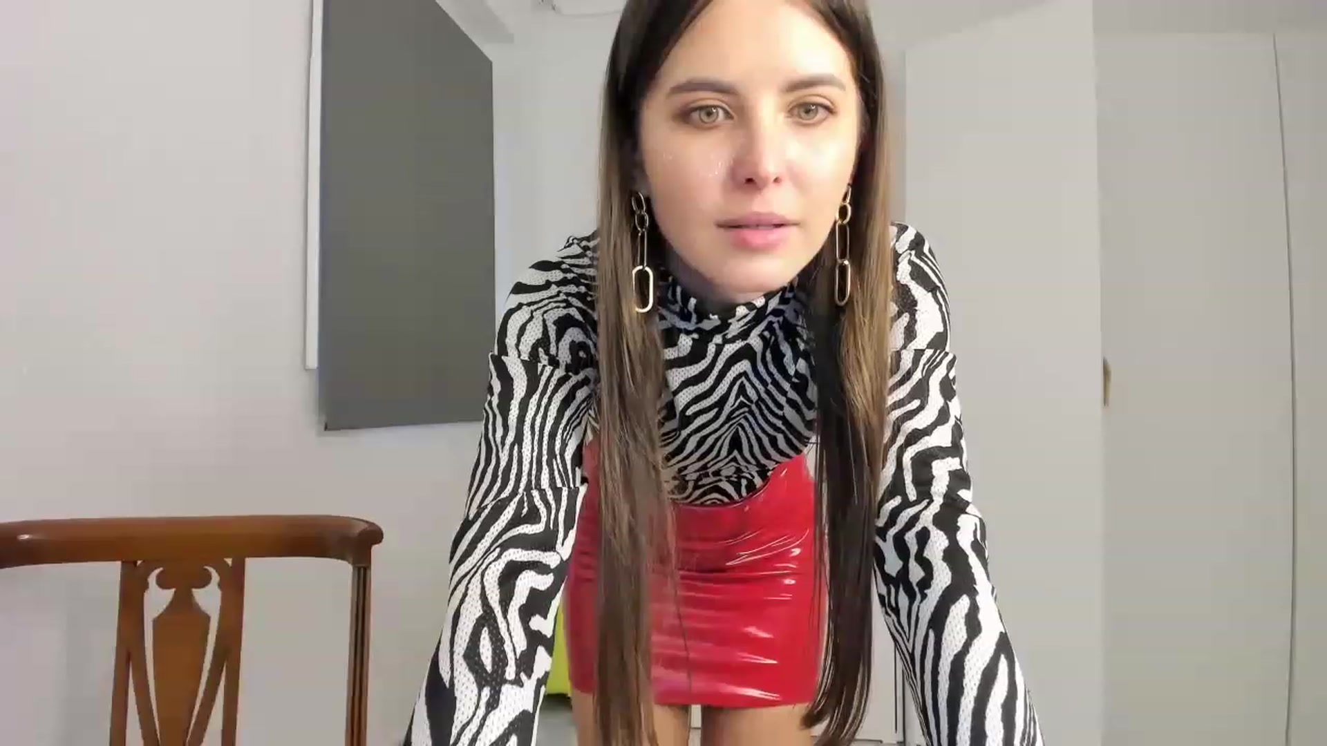 Gallery image thumbnail from Ms_Pizza's myfreecams stream on, 02/15/2023, 16:40 image 15 of 20