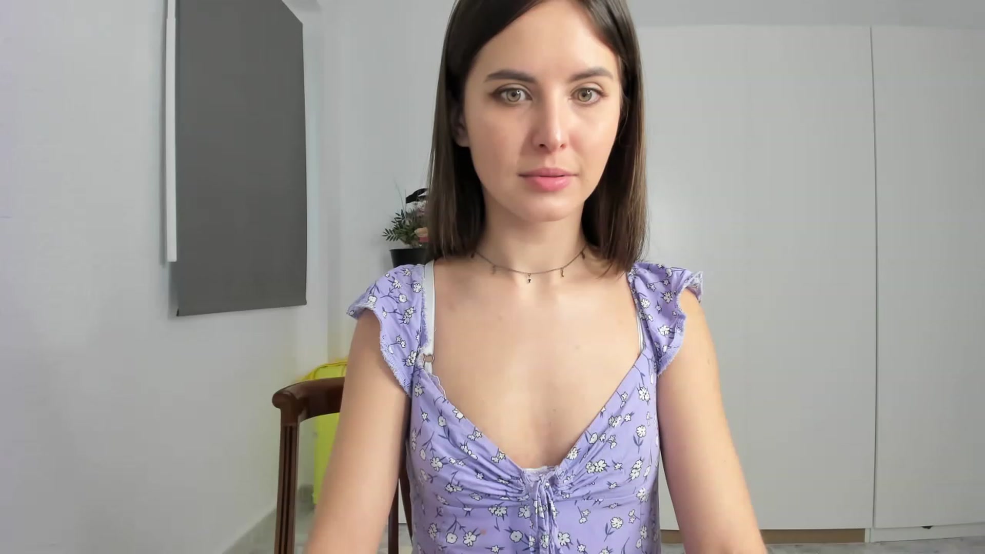 Gallery image thumbnail from Ms_Pizza's myfreecams stream on, 02/17/2023, 16:46 image 13 of 20