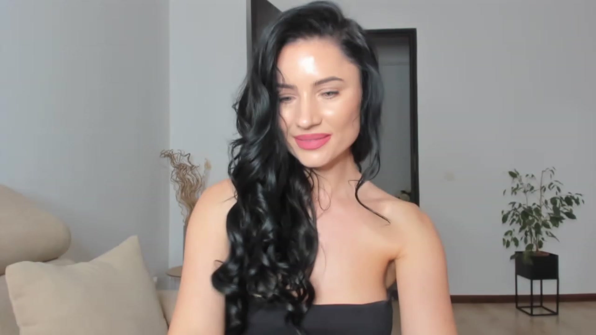 Gallery image thumbnail from Ms_Seductive's myfreecams stream on, 02/12/2023, 14:25 image 19 of 20