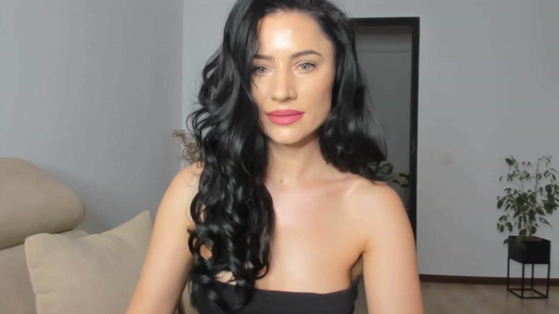 Gallery image thumbnail from Ms_Seductive's myfreecams stream on, 02/12/2023, 14:25 image 1 of 20