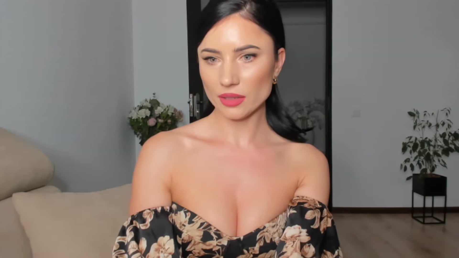 Gallery image thumbnail from Ms_Seductive's myfreecams stream on, 04/21/2023, 15:16 image 19 of 20