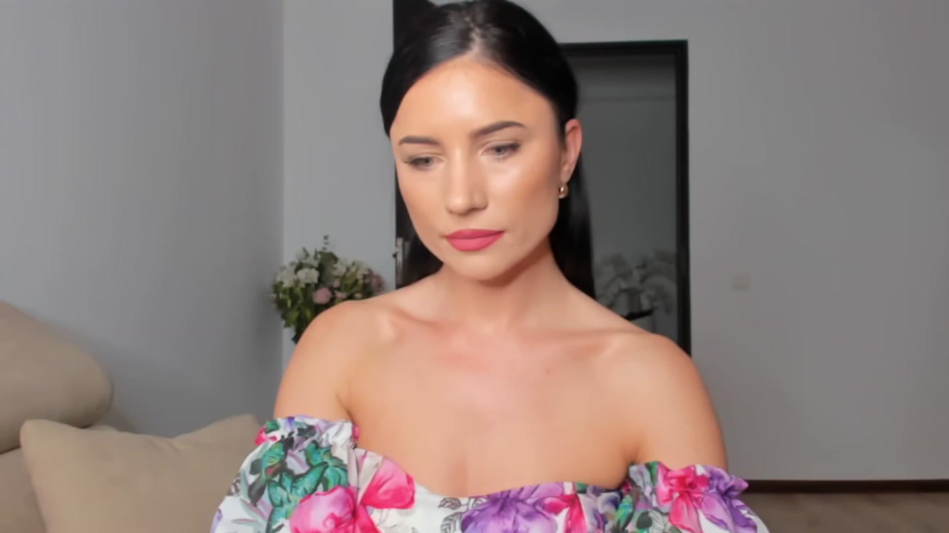 Gallery image thumbnail from Ms_Seductive's myfreecams stream on, 04/24/2023, 14:24 image 9 of 20