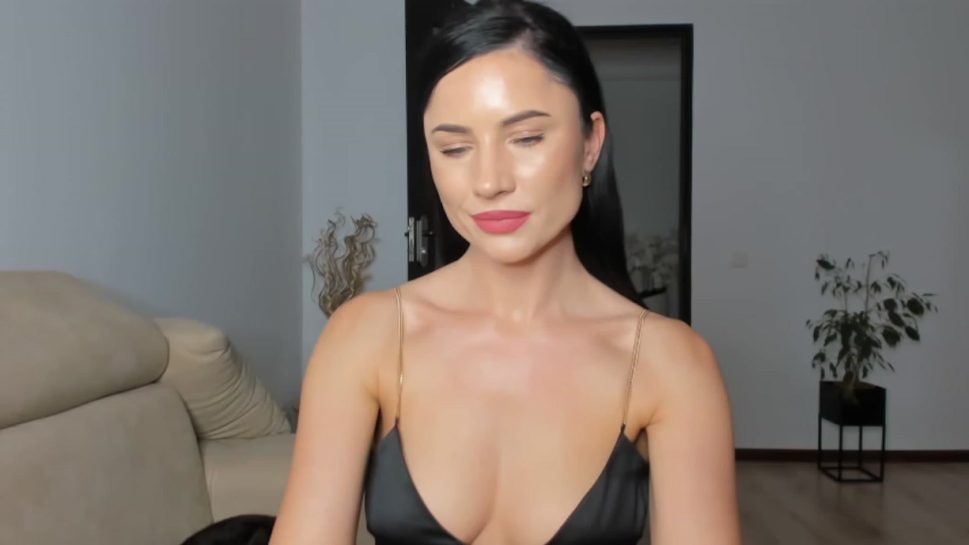 Gallery image thumbnail from Ms_Seductive's myfreecams stream on, 05/27/2023, 16:17 image 12 of 20