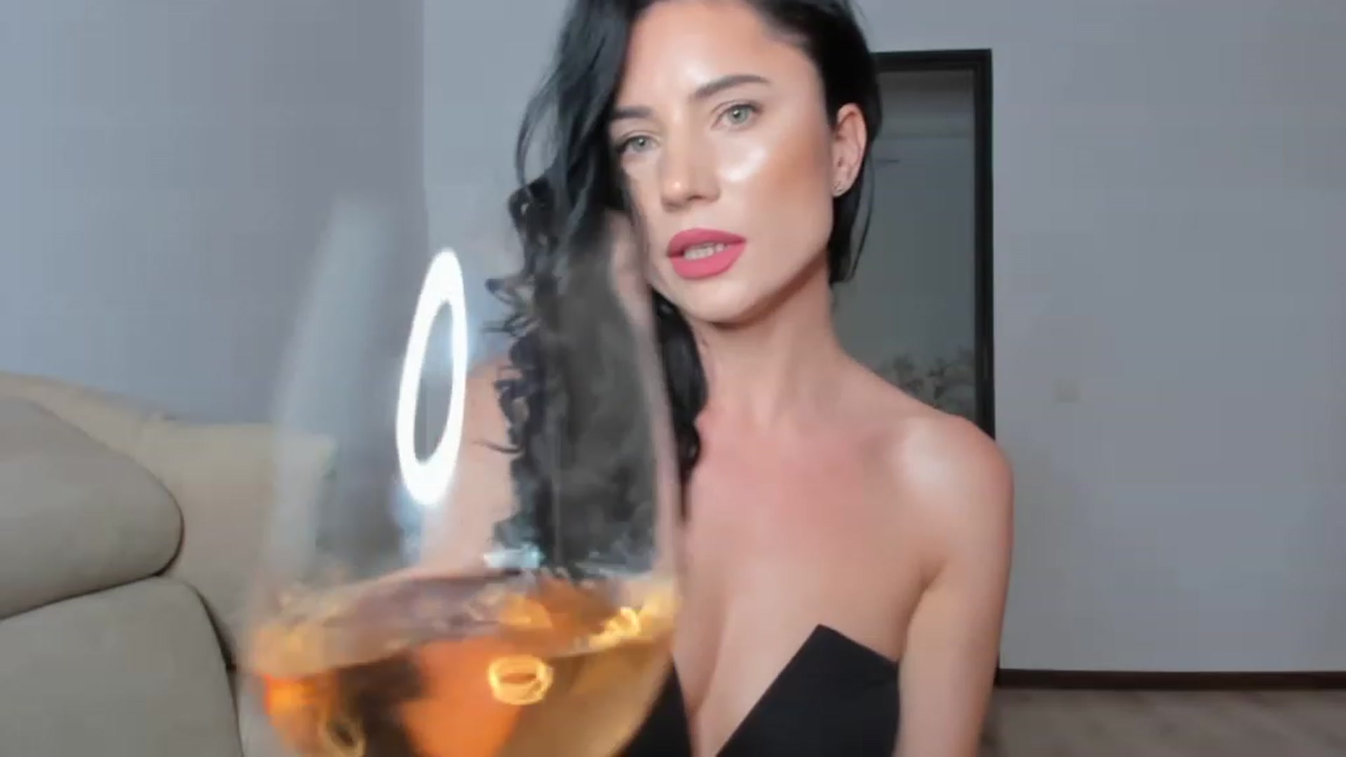 Gallery image thumbnail from Ms_Seductive's myfreecams stream on, 06/20/2023, 17:31 image 3 of 20