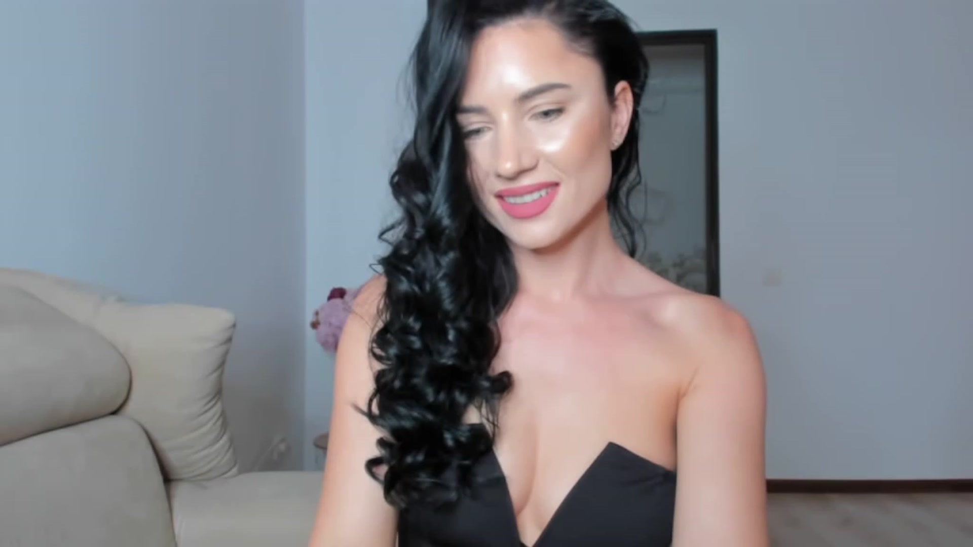 Gallery image thumbnail from Ms_Seductive's myfreecams stream on, 06/20/2023, 17:31 image 5 of 20