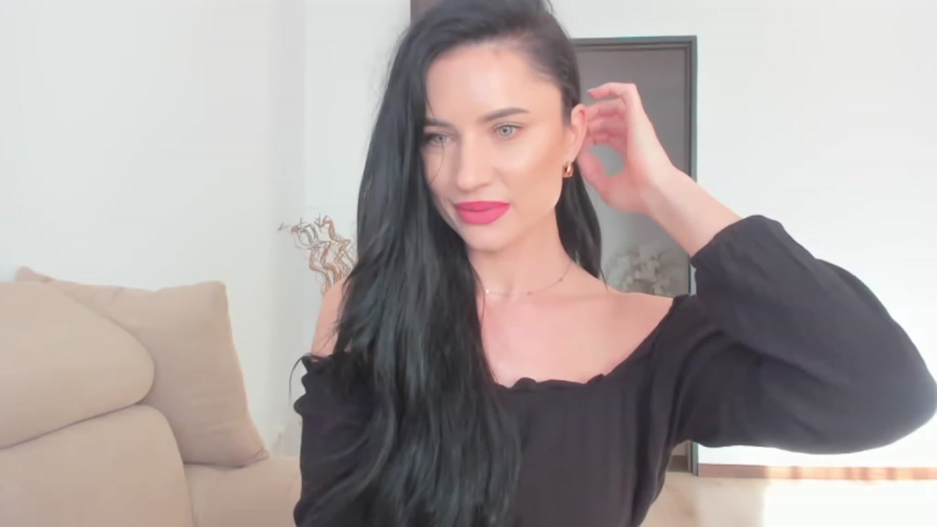 Gallery image thumbnail from Ms_Seductive's myfreecams stream on, 06/26/2023, 17:09 image 6 of 20