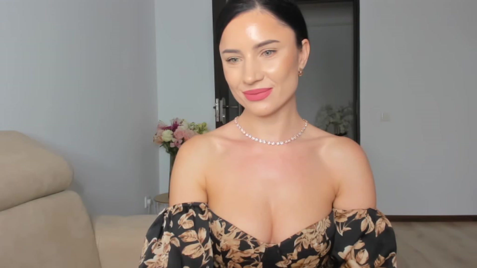 Gallery image thumbnail from Ms_Seductive's myfreecams stream on, 06/28/2023, 15:06 image 7 of 20