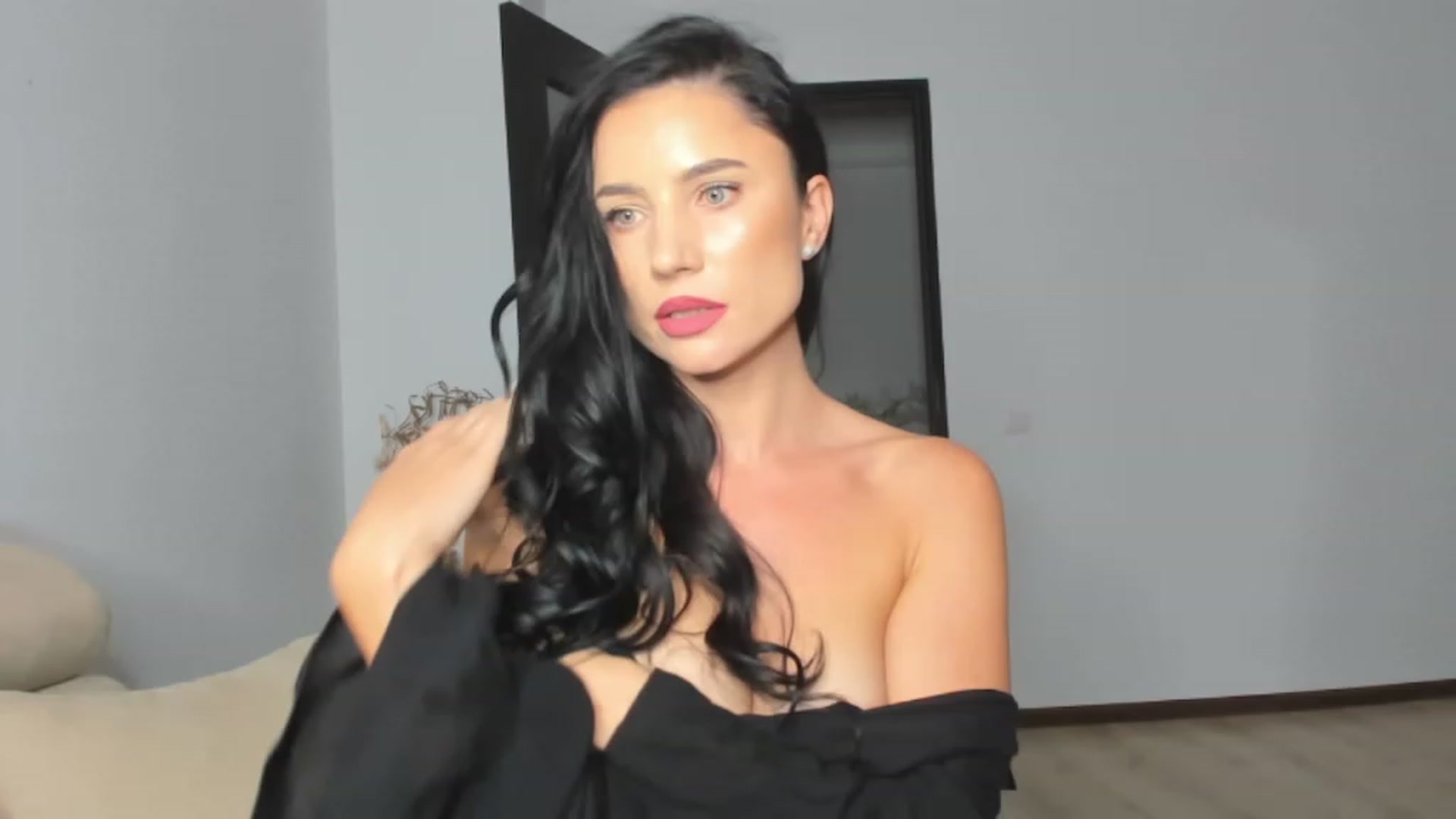 Gallery image thumbnail from Ms_Seductive's myfreecams stream on, 09/09/2023, 21:18 image 12 of 20