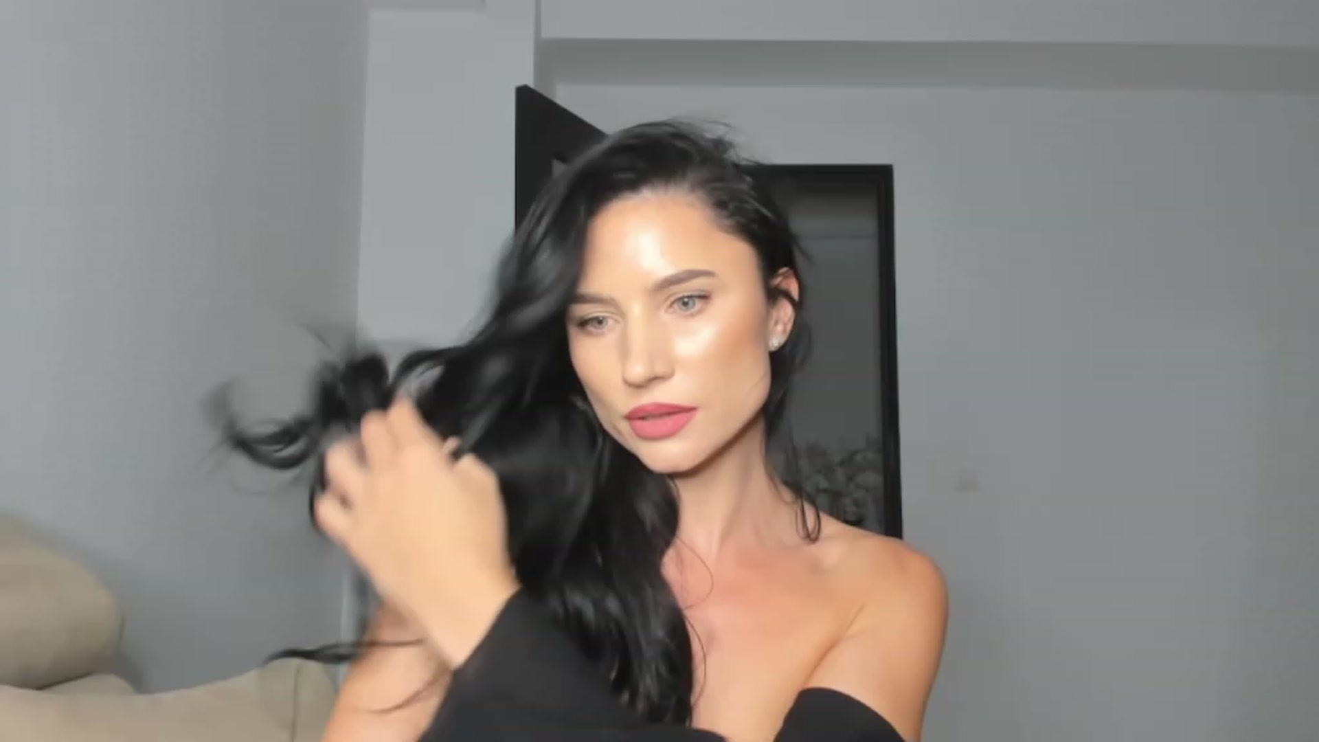 Gallery image thumbnail from Ms_Seductive's myfreecams stream on, 09/09/2023, 21:18 image 16 of 20