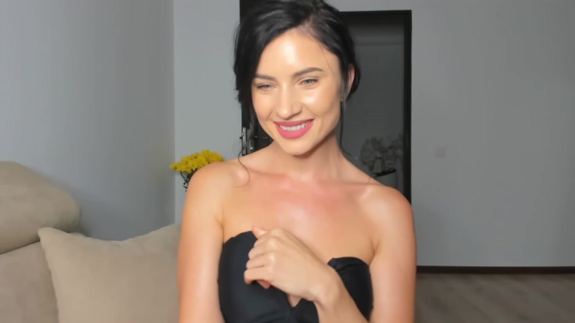 Gallery image thumbnail from Ms_Seductive's myfreecams stream on, 10/02/2023, 16:54 image 8 of 20