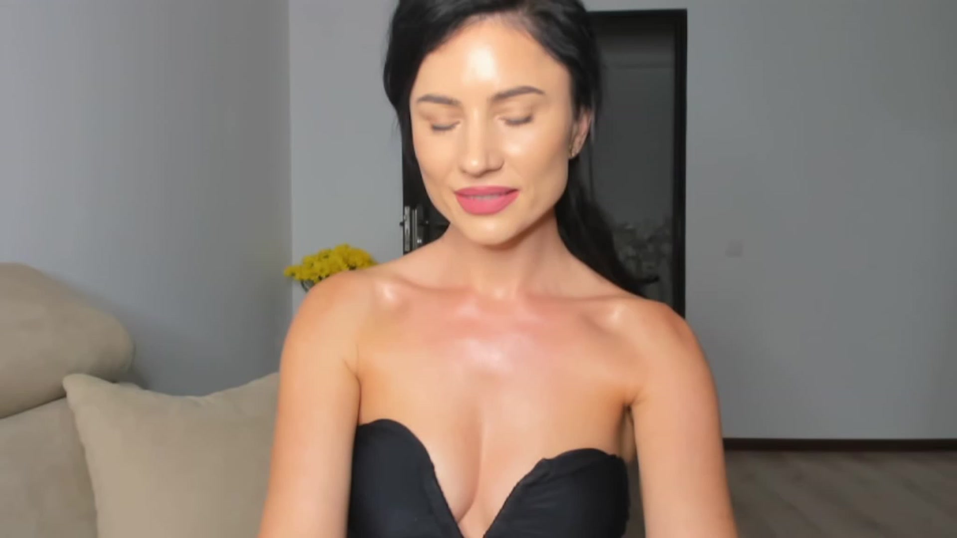 Gallery image thumbnail from Ms_Seductive's myfreecams stream on, 10/02/2023, 16:54 image 5 of 20